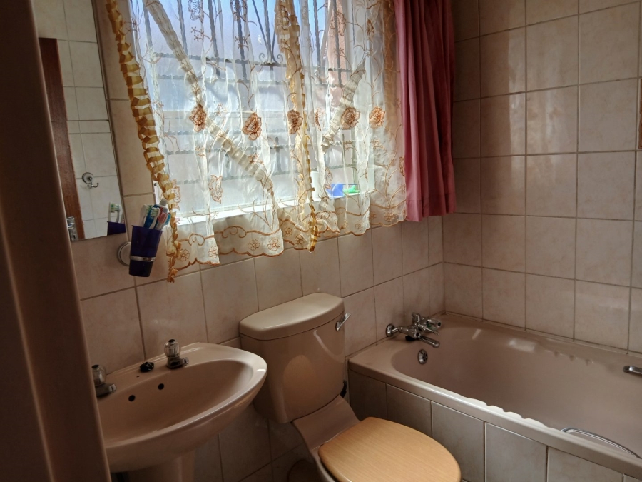 2 Bedroom Property for Sale in Grasslands Free State
